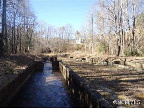 92 Paul Mccoy Road Lake Toxaway NC 28747