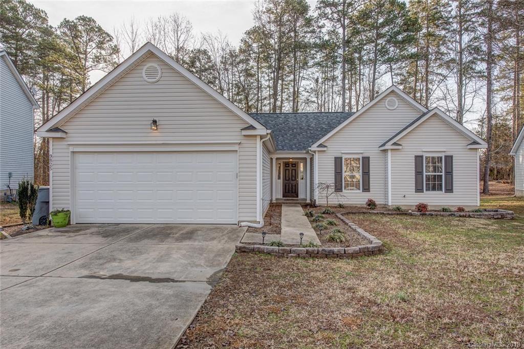 9825 Northwoods Forest Drive Charlotte NC 28214