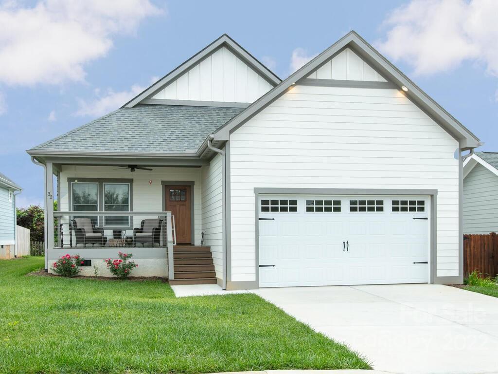 32 Hyde Park Place Arden NC 28704