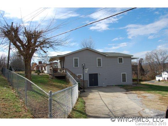 175 Moody Avenue Candler NC 28715