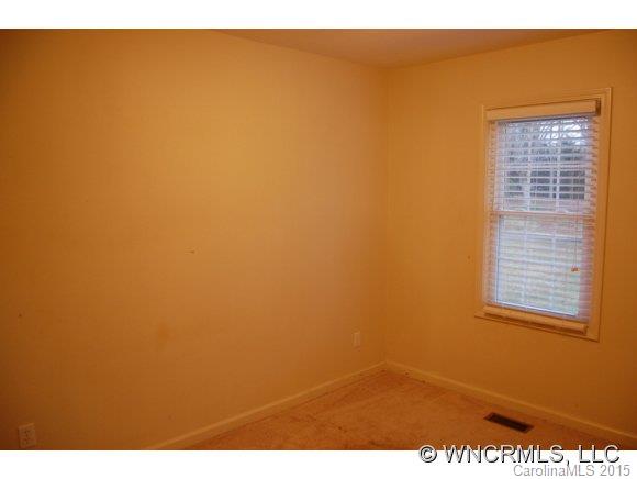 175 Moody Avenue Candler NC 28715