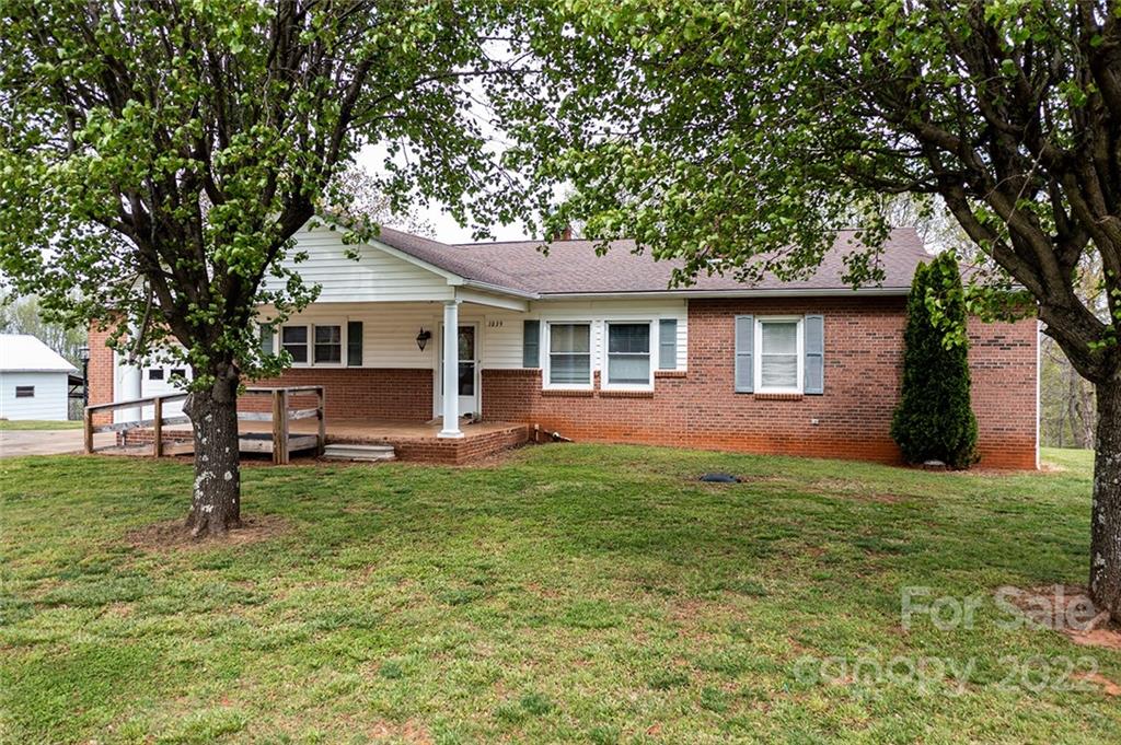 1039 Enola Road Morganton NC 28655