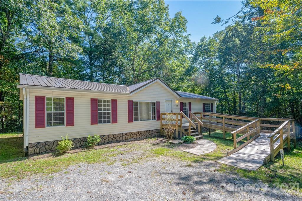 135 Beverly Hills Drive Brevard NC 28712