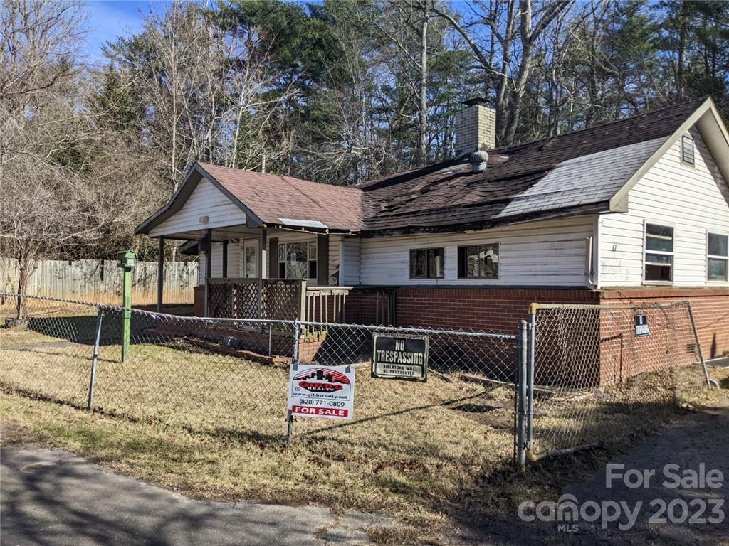 173 Old Shoals Road Extension Arden NC 28704