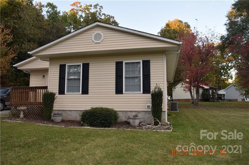 2113 Bost Street Lincolnton NC 28092