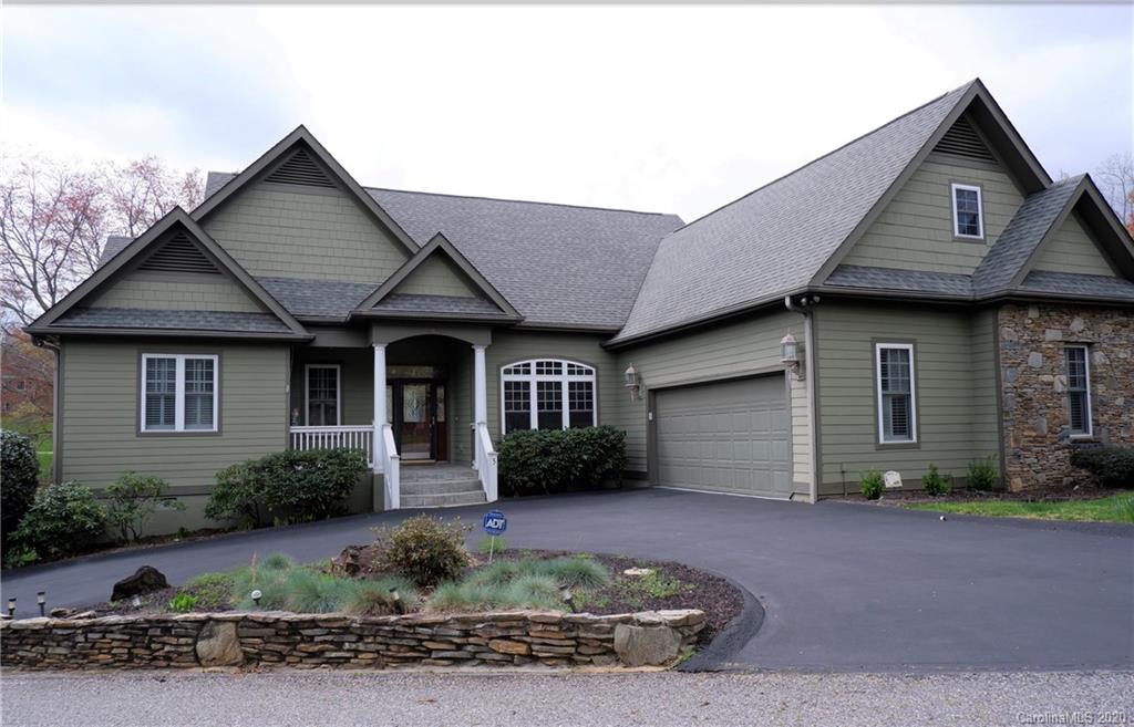5 Split Creek Court Mills River NC 28759