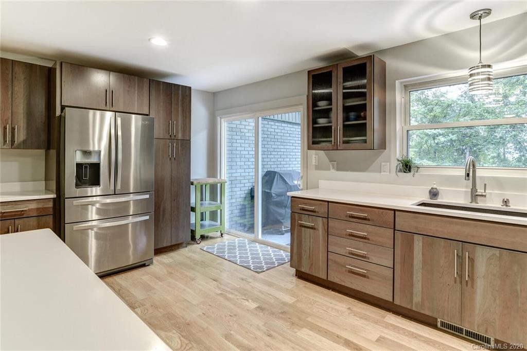 85 Fox Den Road Asheville NC 28805