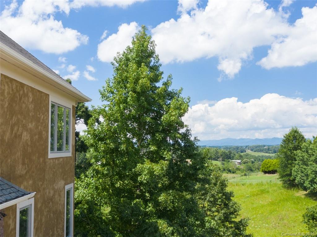 207 Monticello Road Weaverville NC 28787