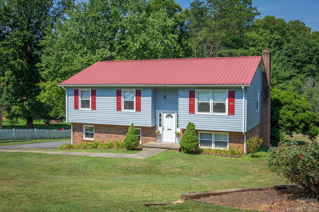 1845 Eastbrook Circle Morganton NC 28655