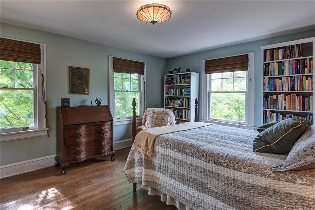 107 Blue Ridge Avenue Asheville NC 28806