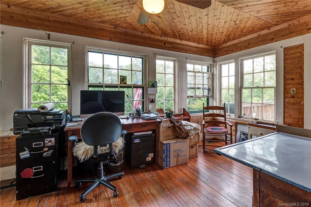 107 Blue Ridge Avenue Asheville NC 28806