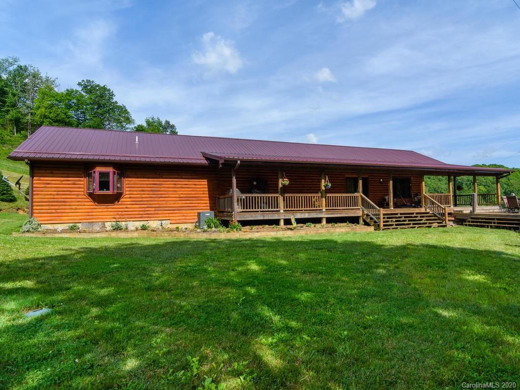 1345 Ivey Heights Road Newland NC 28657