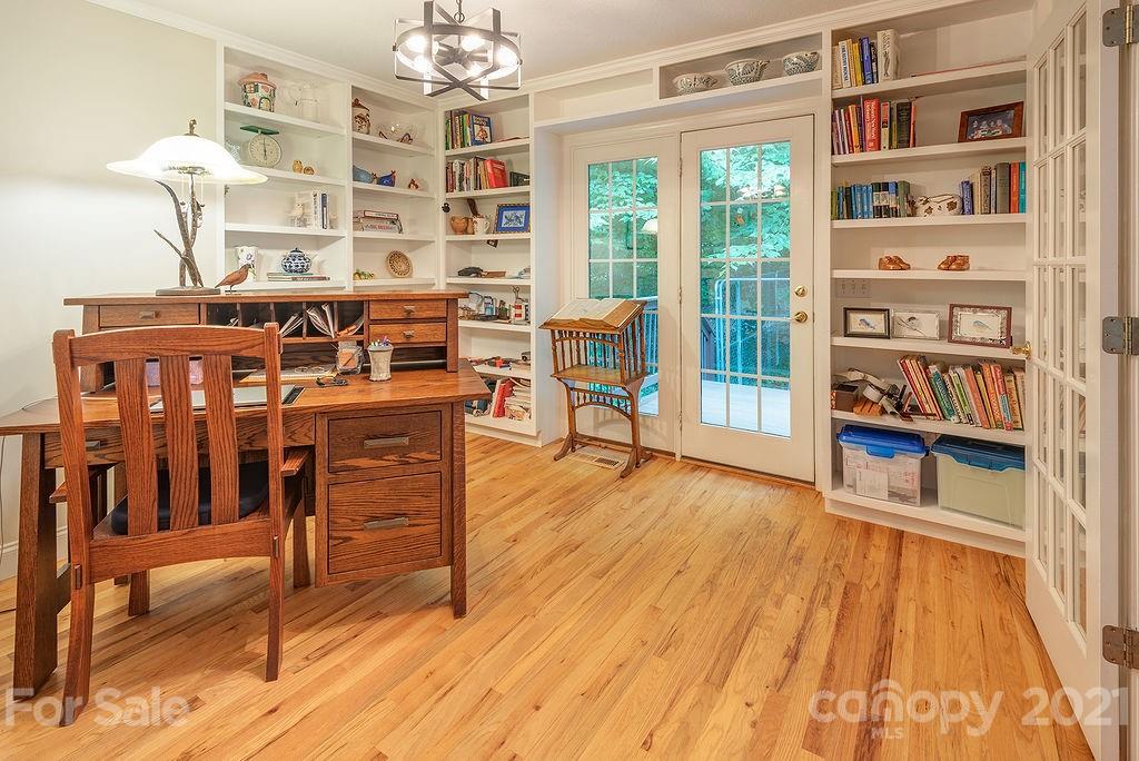 107 Black Hawk Ridge Weaverville NC 28787