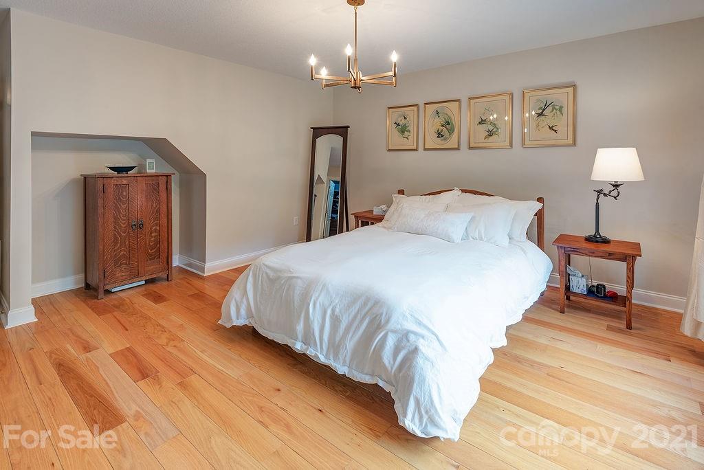 107 Black Hawk Ridge Weaverville NC 28787