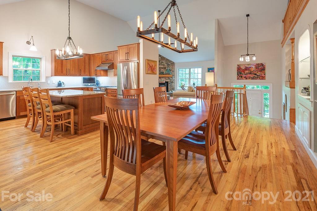 107 Black Hawk Ridge Weaverville NC 28787