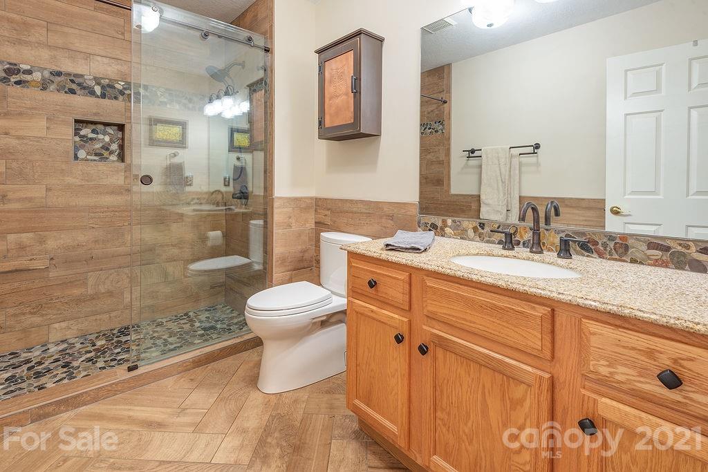 107 Black Hawk Ridge Weaverville NC 28787