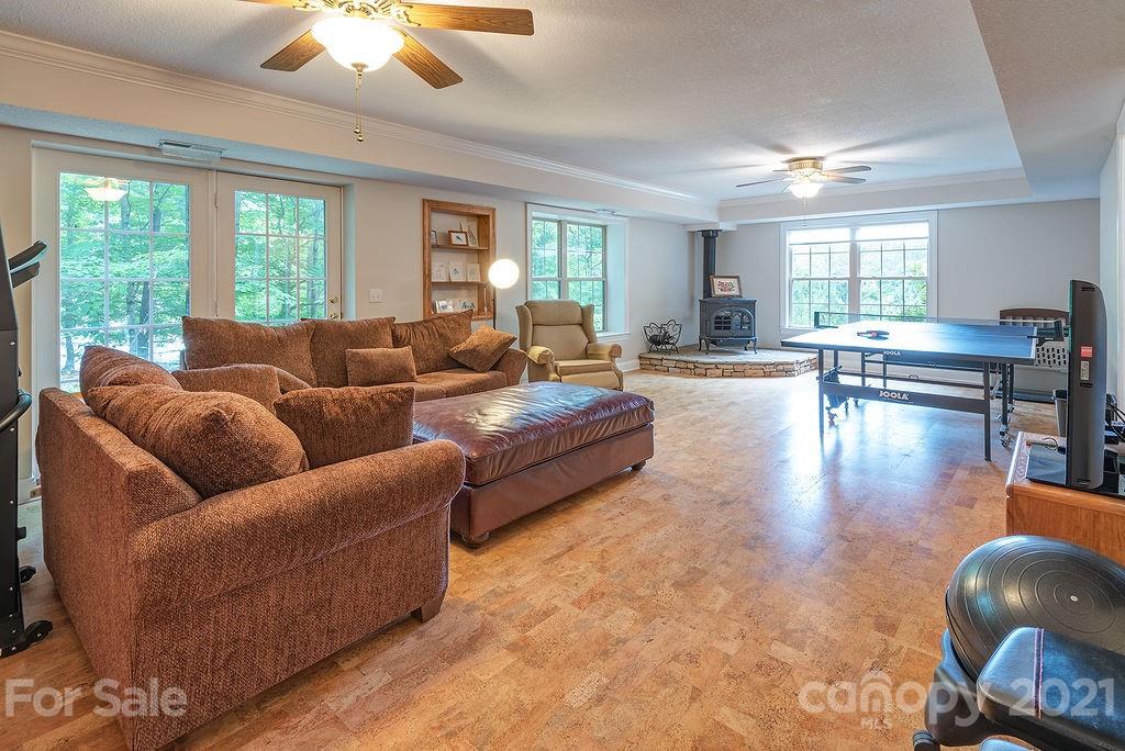 107 Black Hawk Ridge Weaverville NC 28787