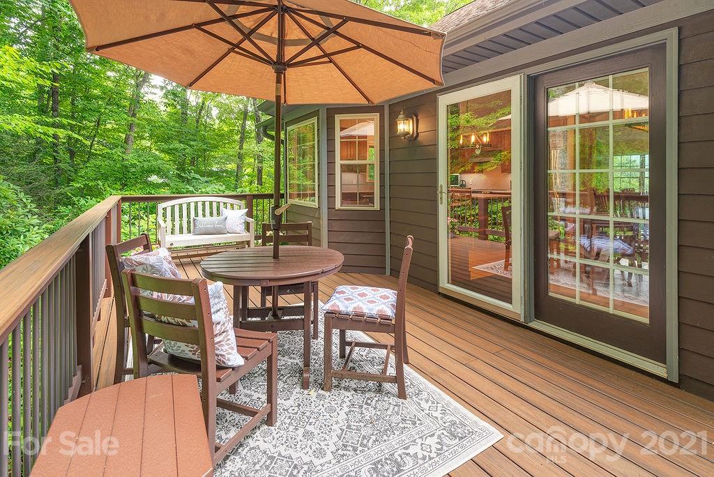 107 Black Hawk Ridge Weaverville NC 28787