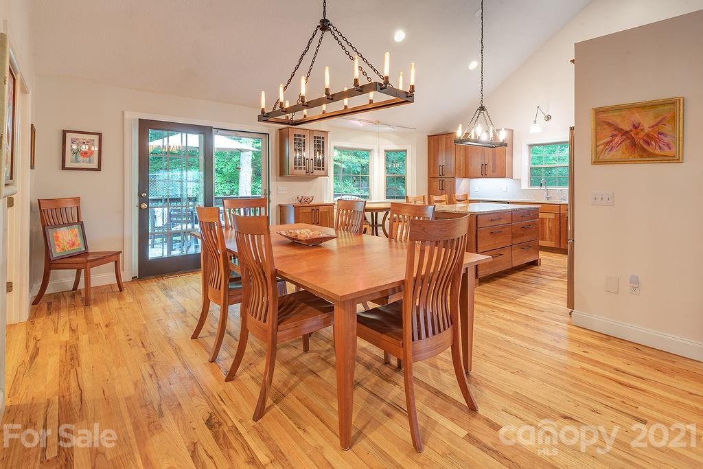 107 Black Hawk Ridge Weaverville NC 28787