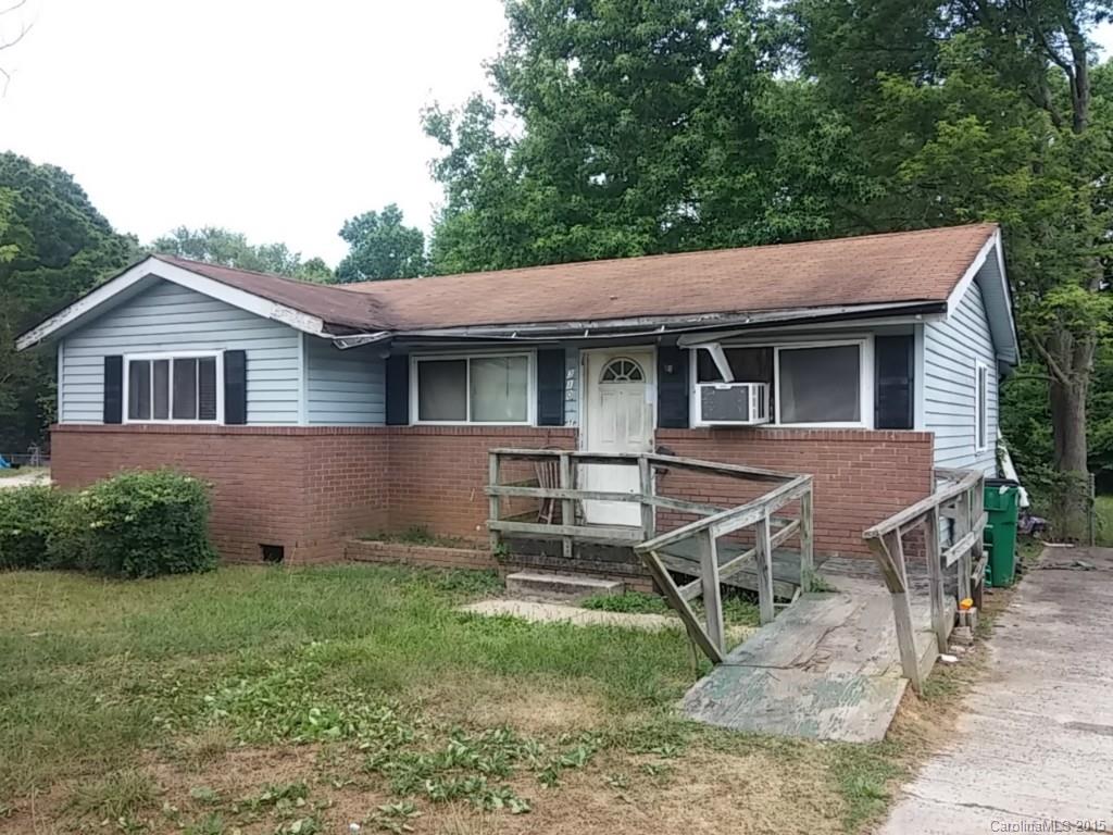 3101 Burbank Drive Charlotte NC 28216