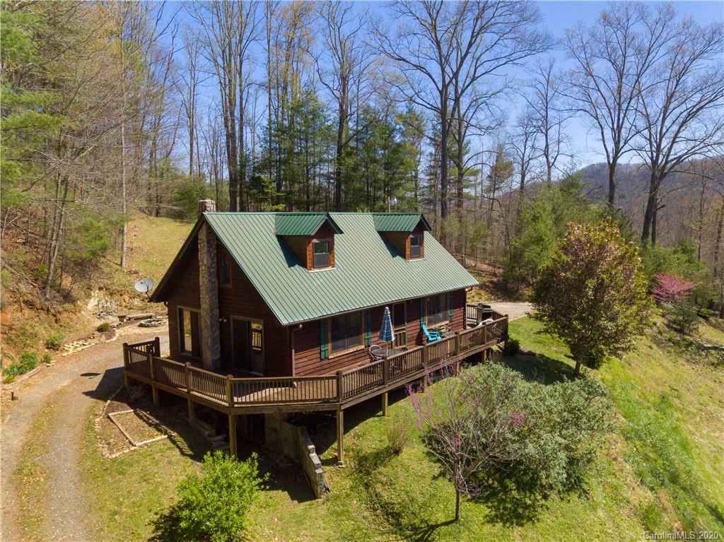 149 Charlie Mac Drive Burnsville NC 28714