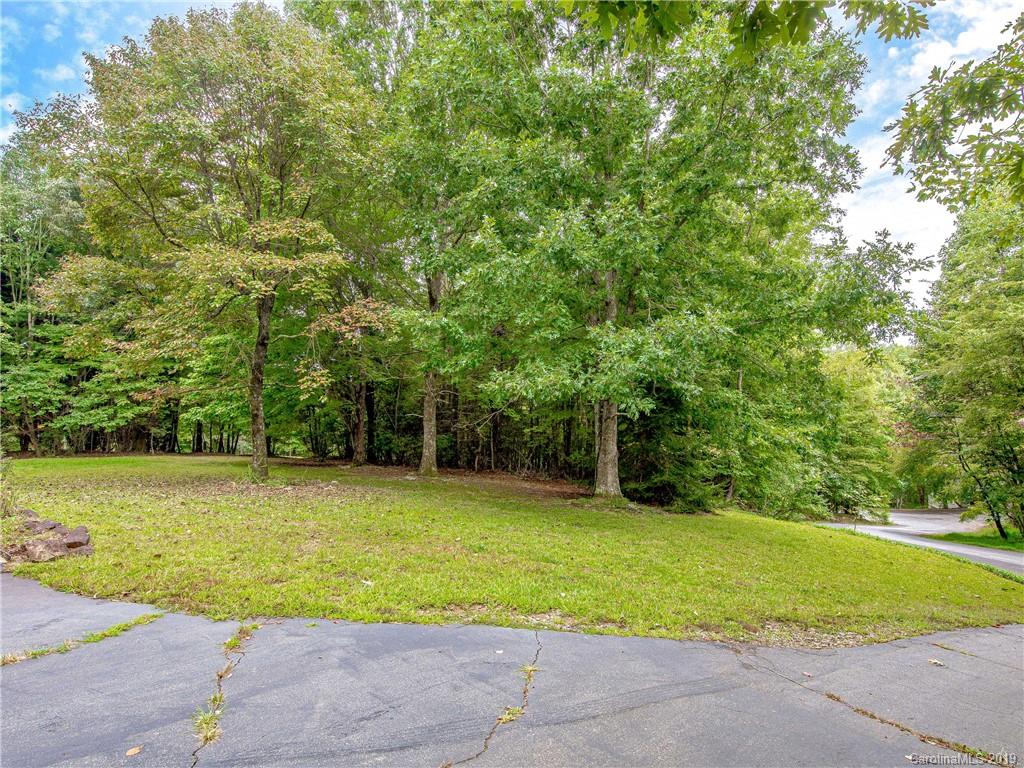 40 Forge Crest Drive Mills River NC 28759
