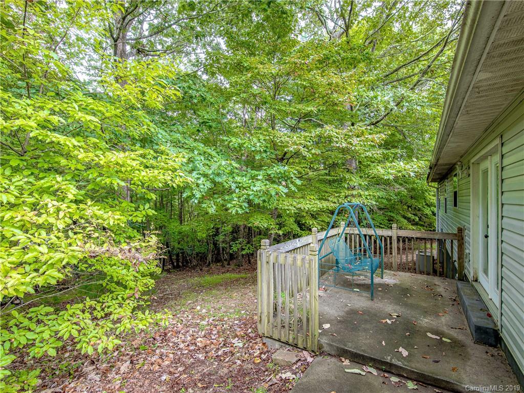40 Forge Crest Drive Mills River NC 28759