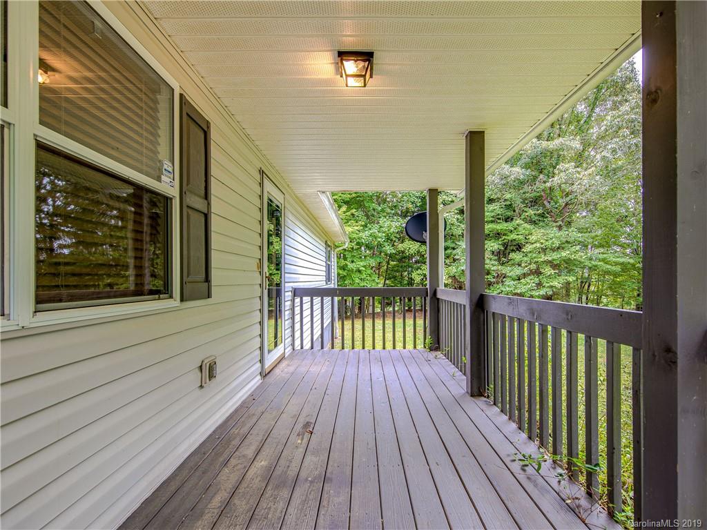 40 Forge Crest Drive Mills River NC 28759