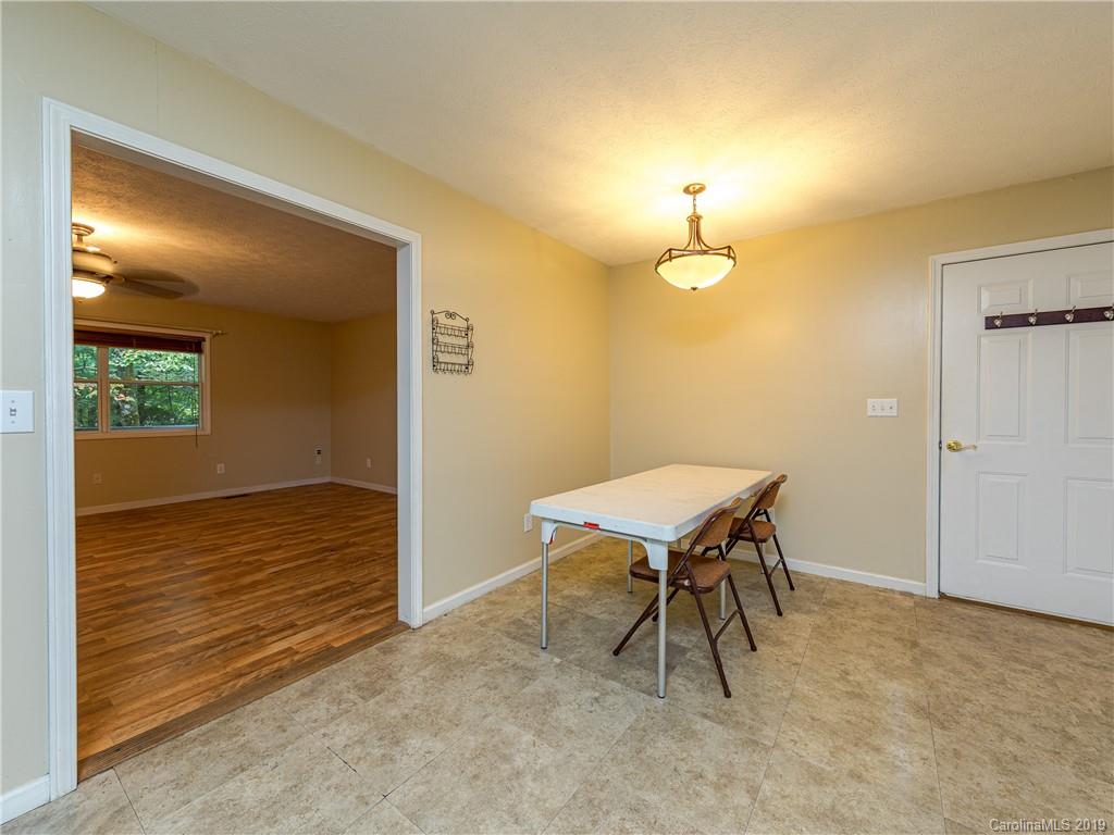 40 Forge Crest Drive Mills River NC 28759