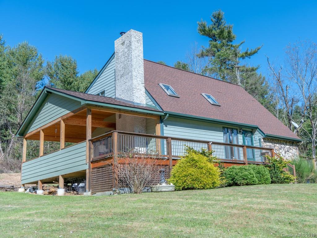 270 Jr Pate Road Burnsville NC 28714