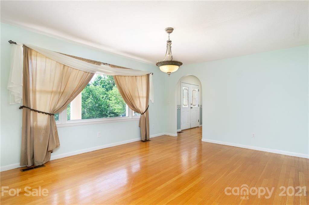762 Harlowe Noblitt Road Old Fort NC 28762