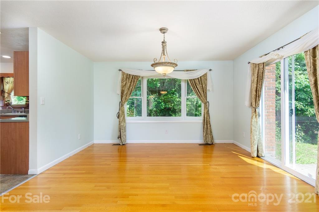762 Harlowe Noblitt Road Old Fort NC 28762