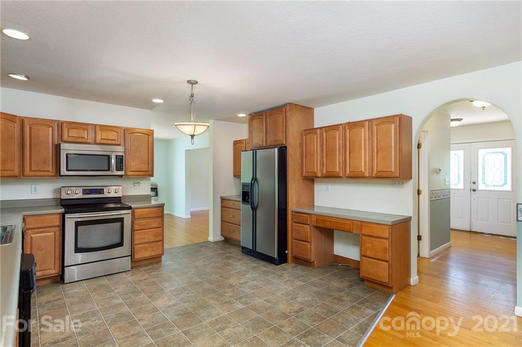 762 Harlowe Noblitt Road Old Fort NC 28762