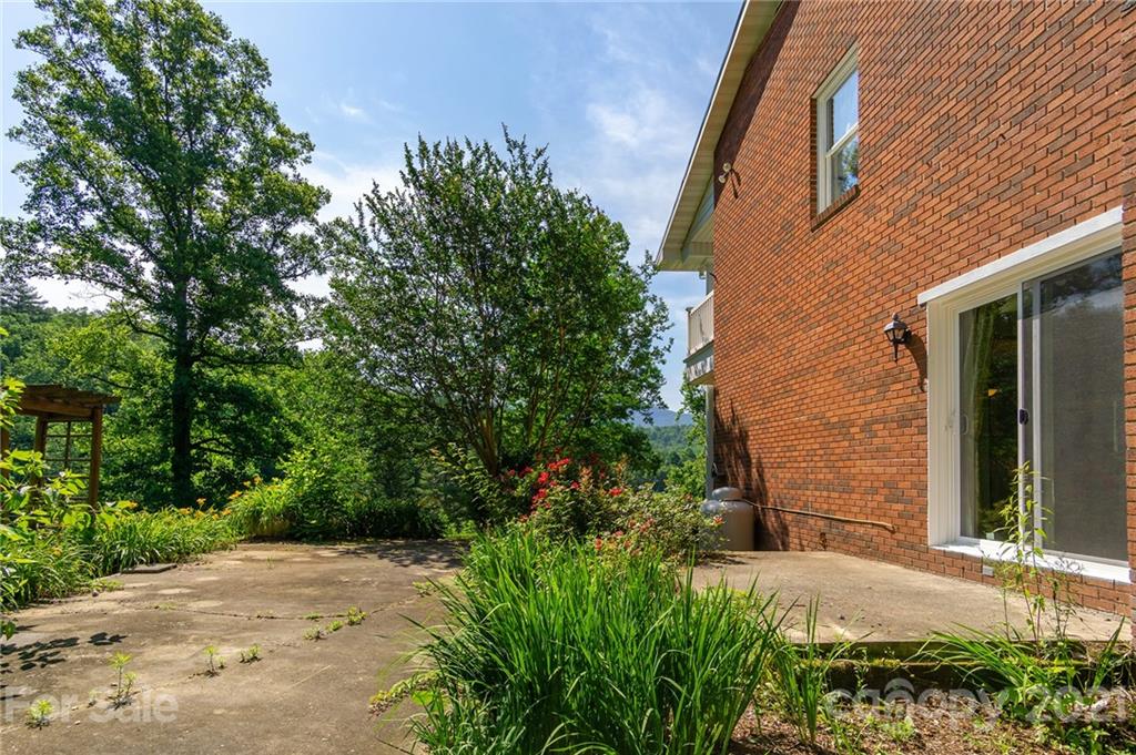 762 Harlowe Noblitt Road Old Fort NC 28762
