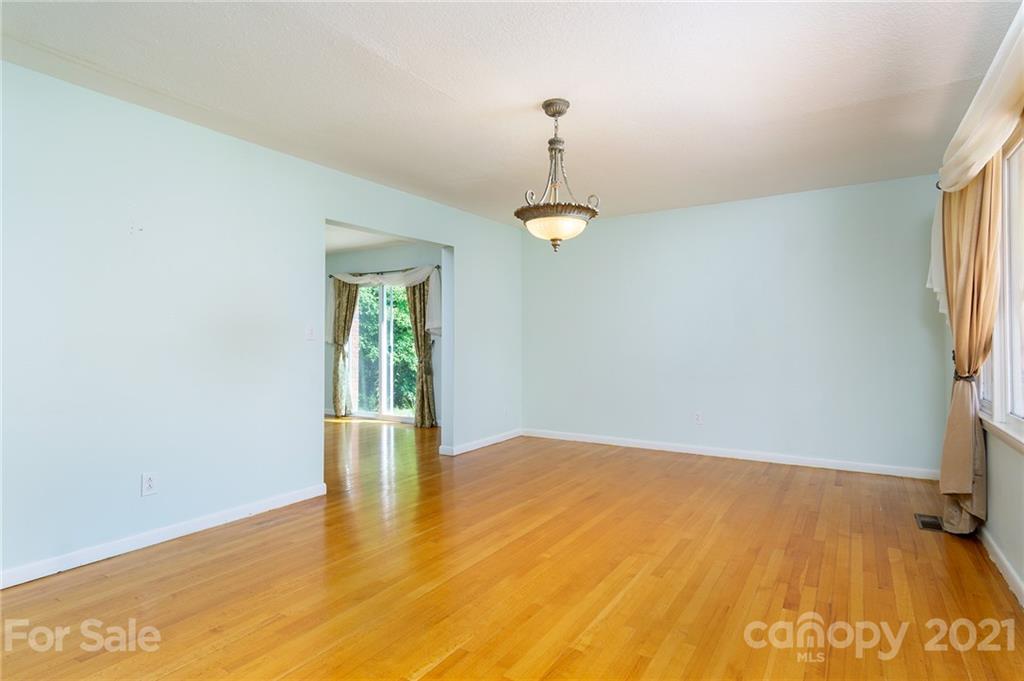 762 Harlowe Noblitt Road Old Fort NC 28762