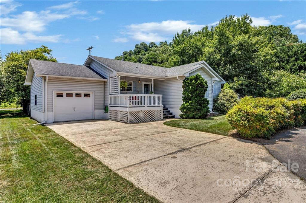 79 Sunflower Lane Waynesville NC 28785