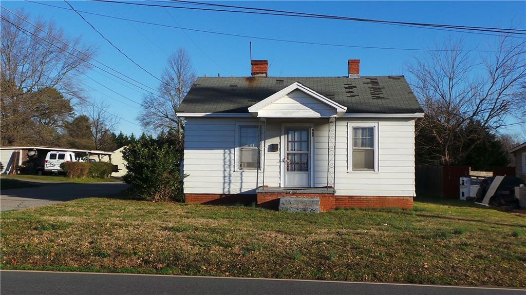 351 14th Avenue Ne Hickory NC 28601