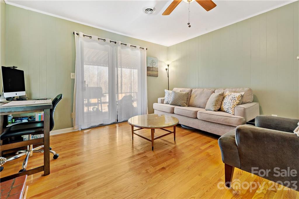 359 Ned Mcgimsey Road Nebo NC 28761