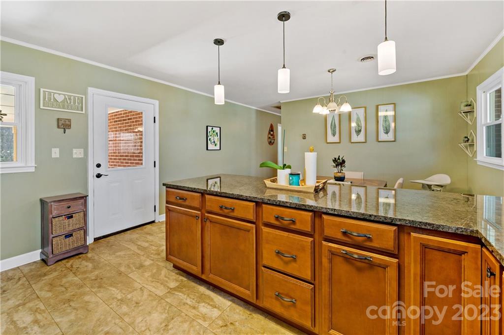 359 Ned Mcgimsey Road Nebo NC 28761
