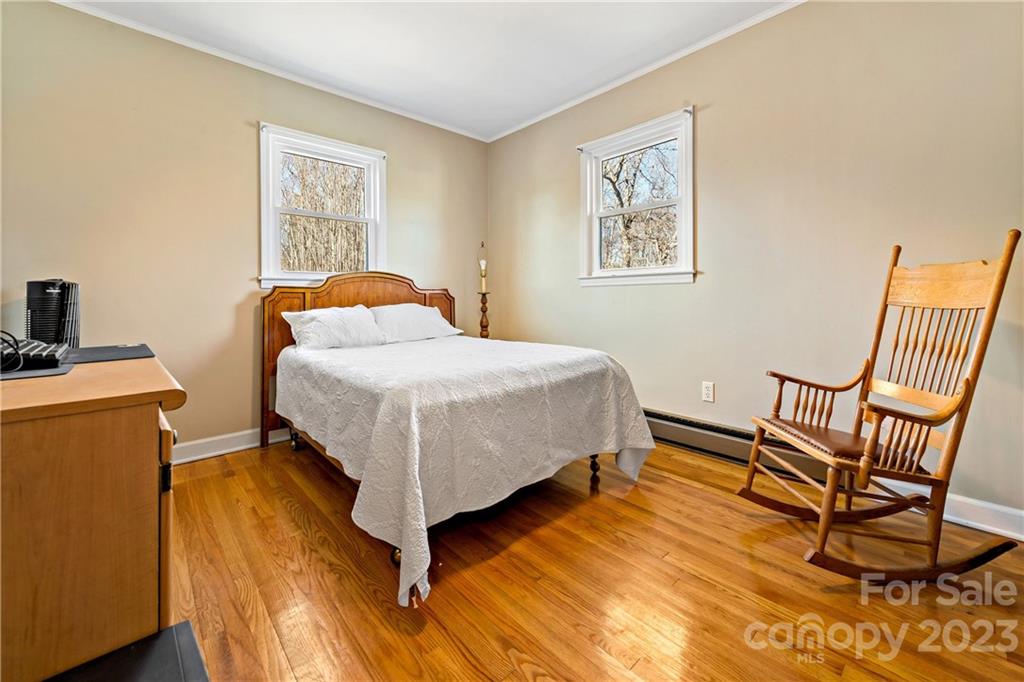 359 Ned Mcgimsey Road Nebo NC 28761