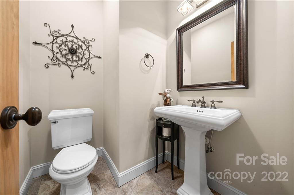 40 Gardner Drive Asheville NC 28803