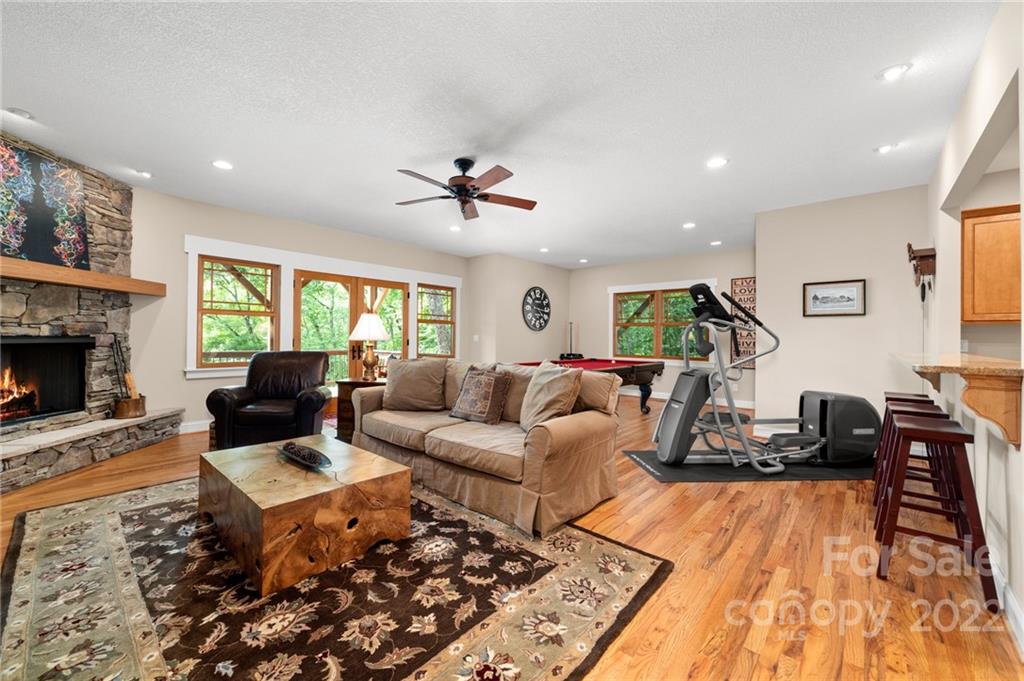 40 Gardner Drive Asheville NC 28803