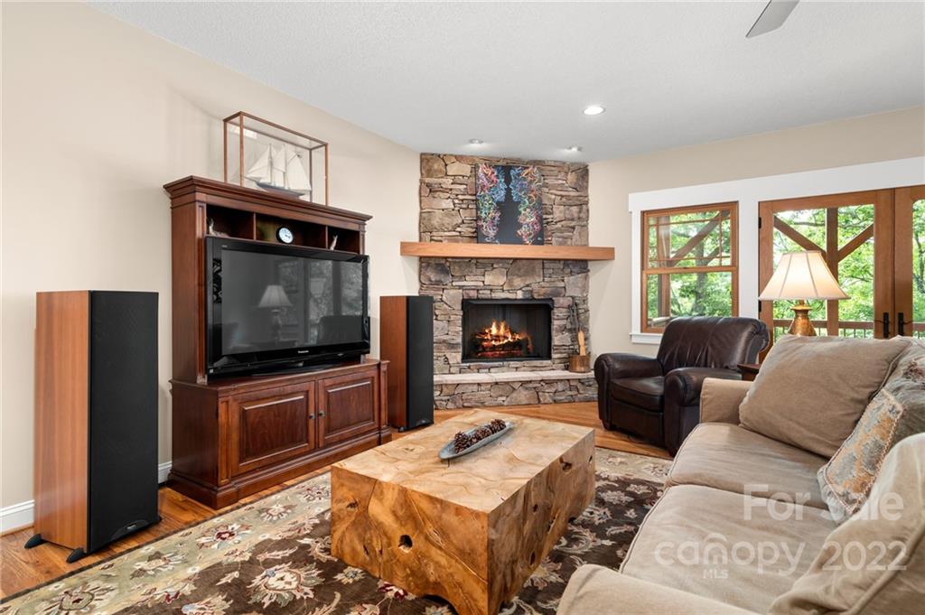 40 Gardner Drive Asheville NC 28803