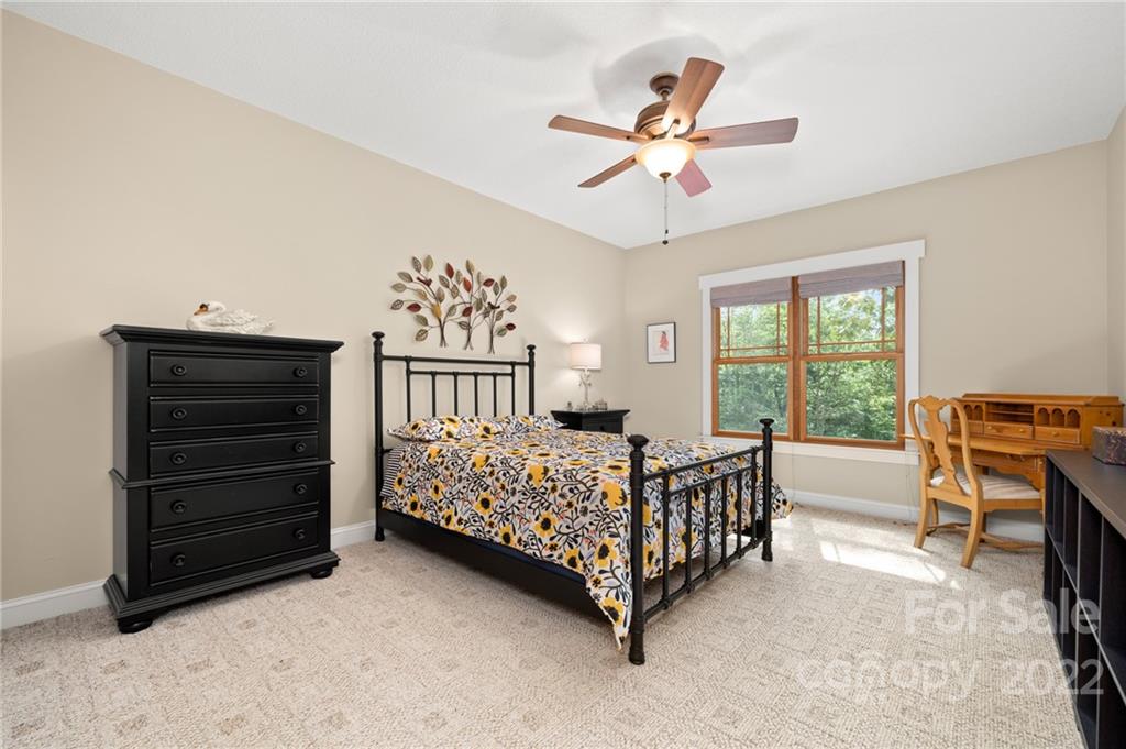 40 Gardner Drive Asheville NC 28803