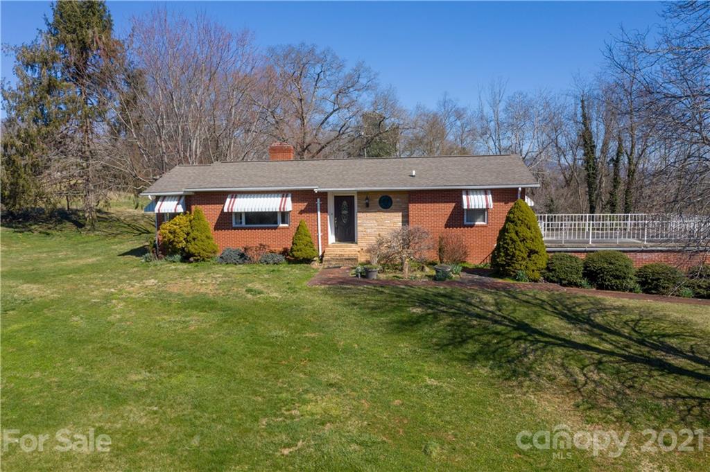 85 Walnut Ford Road Waynesville NC 28785