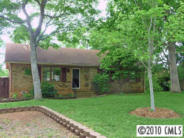612 Deer Creek Drive Matthews NC 28105