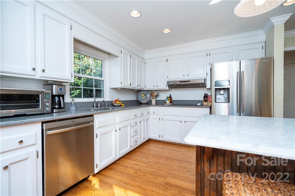 1835 Manor Mill Road Charlotte NC 28226