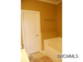 5 Cardiff Court Arden NC 28704
