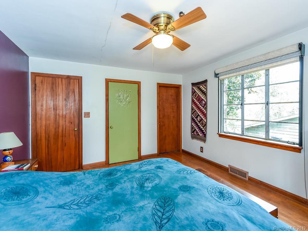 34 Caledonia Road Asheville NC 28803