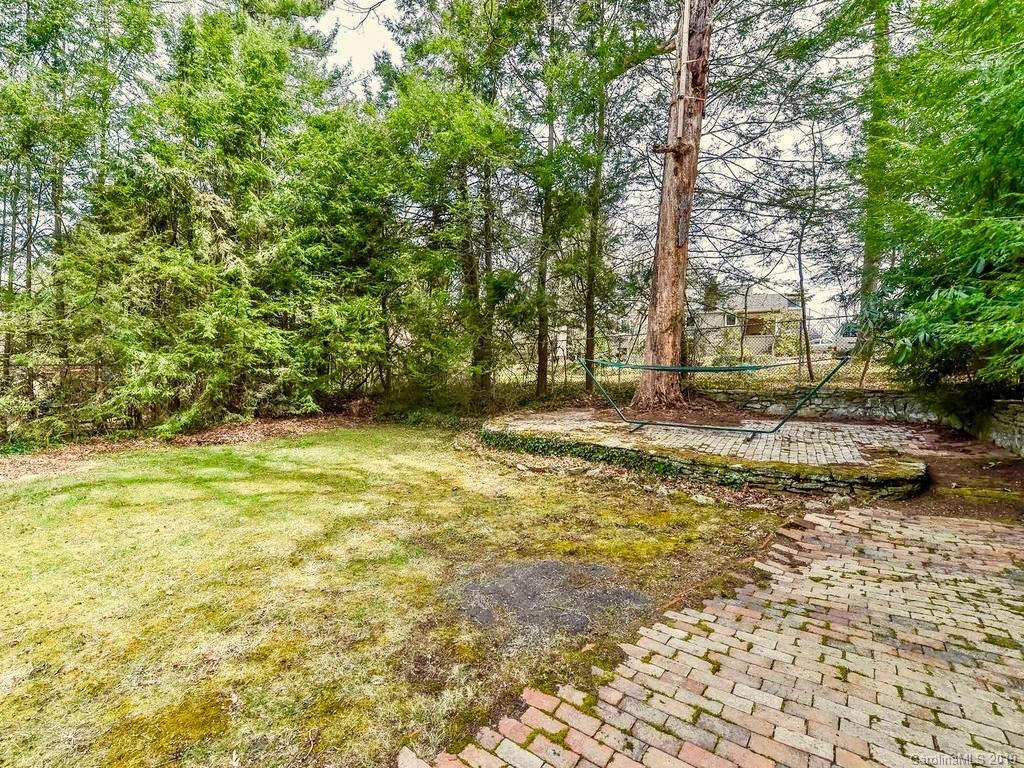 34 Caledonia Road Asheville NC 28803